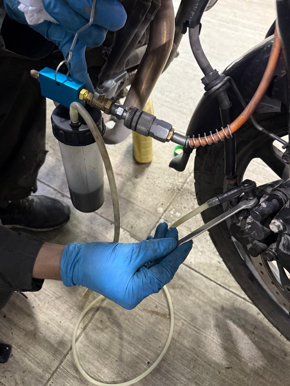 SERVICIO DE PURGA DE FRENOS